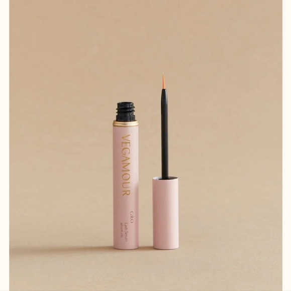 Vegamour GRO Lash Serum NEW - Picture 3 of 4